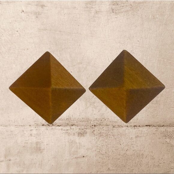Clip-On Brown Wood Pyramid / Square Earrings - Picture 1 of 7